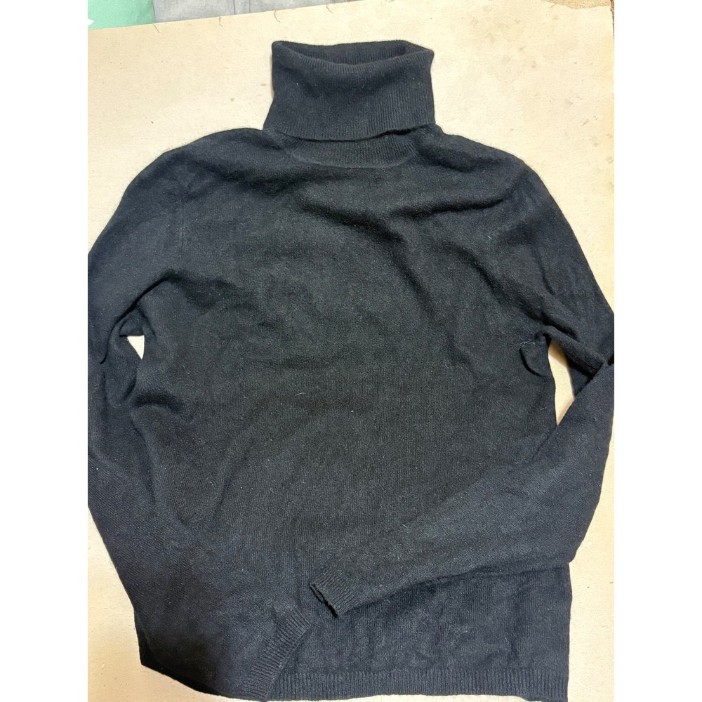 Valerie Stevens Black 100% Cashmere Turtleneck Sweater Womens Size M 2-Ply Knit